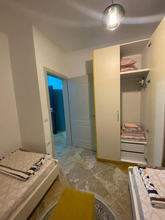 Beach Front Apartment Vlore Luaran gambar