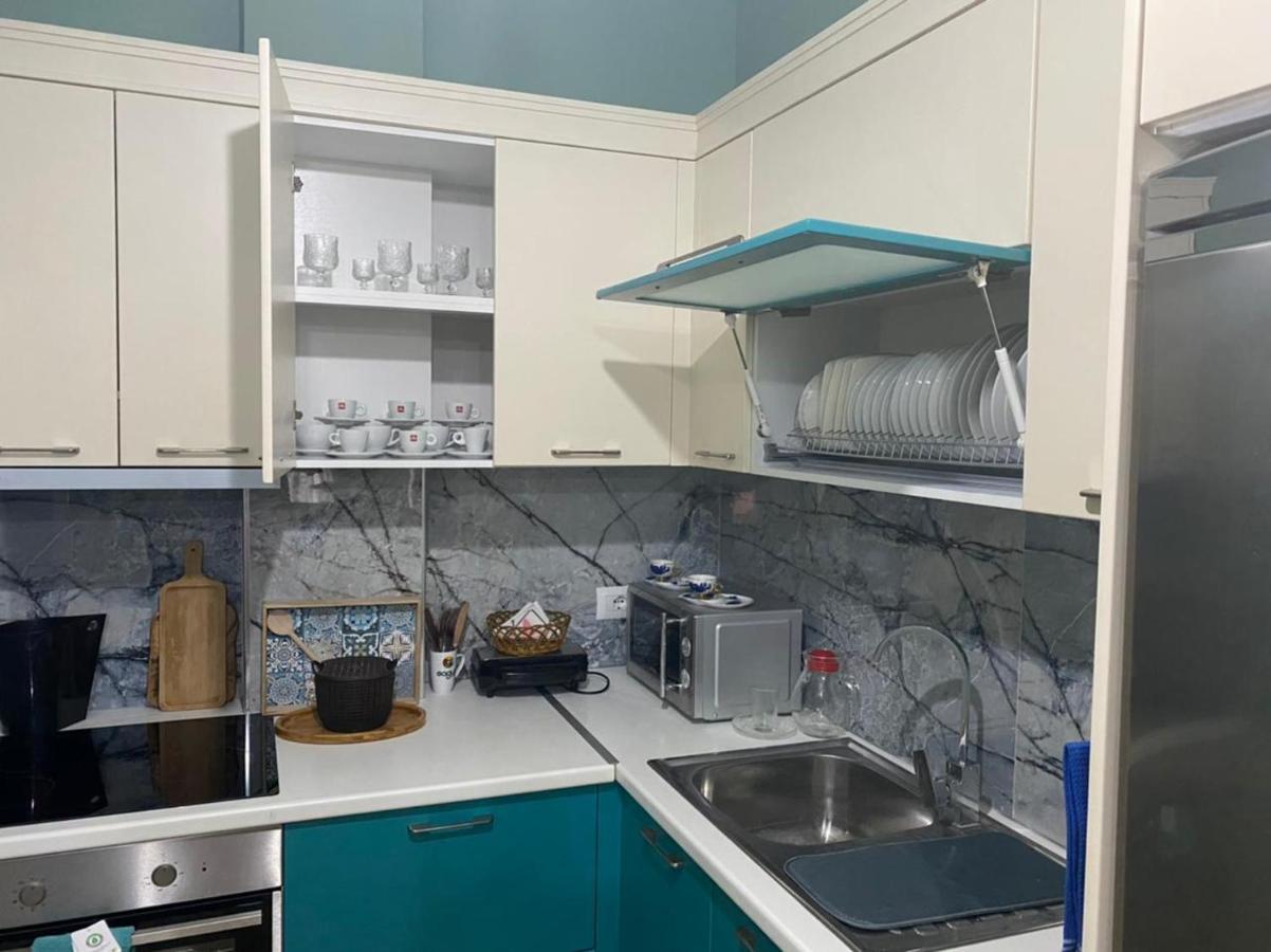 Beach Front Apartment Vlore Luaran gambar