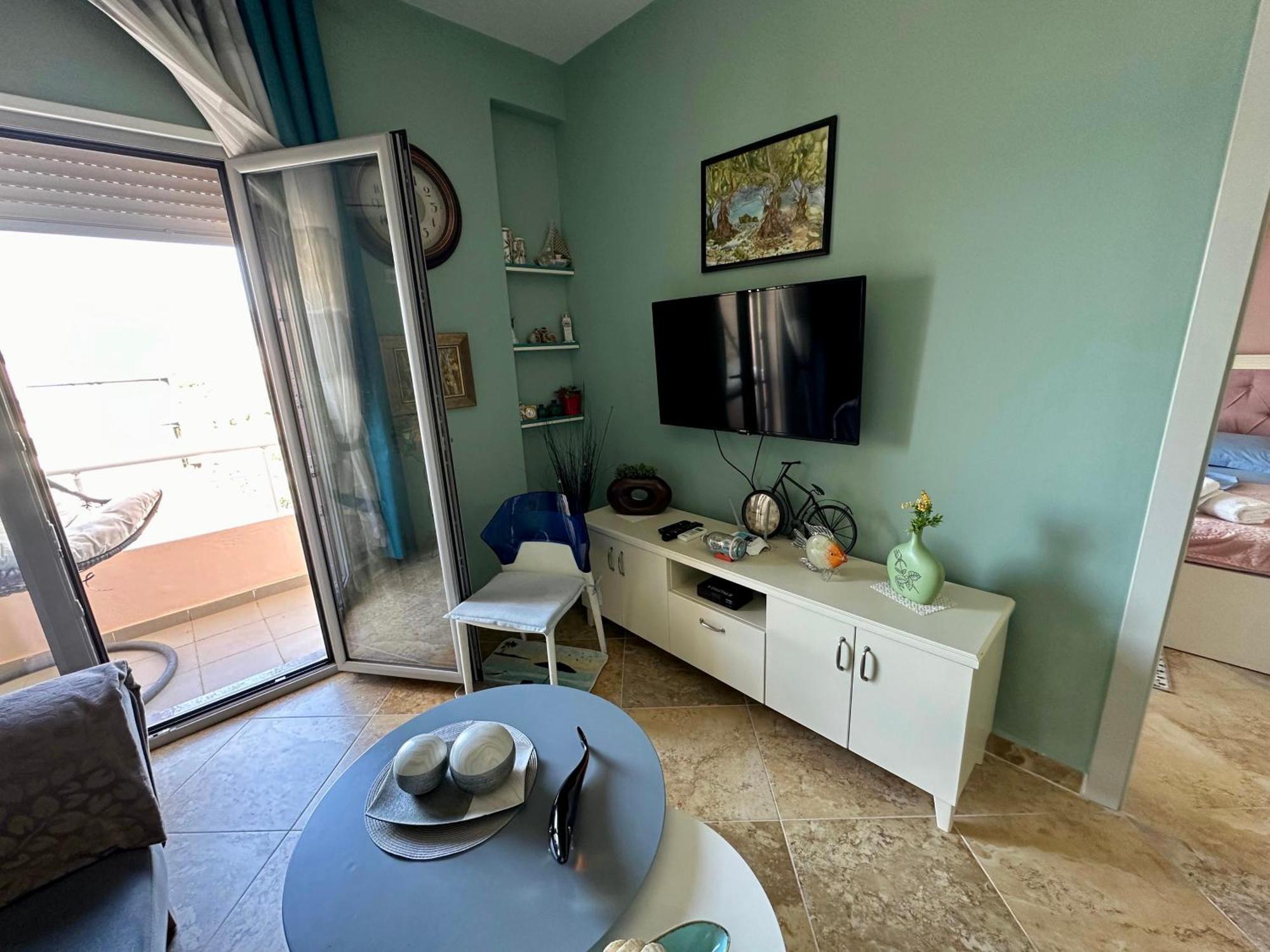 Beach Front Apartment Vlore Luaran gambar