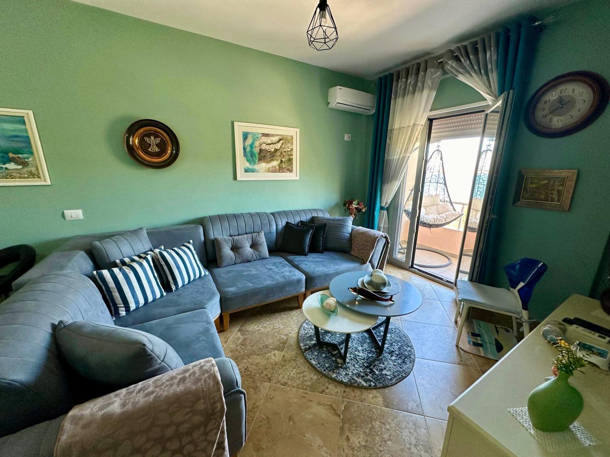 Beach Front Apartment Vlore Luaran gambar